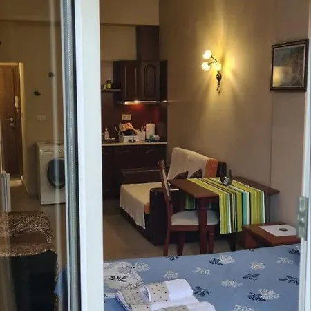 Festa първа линия Apartmán *